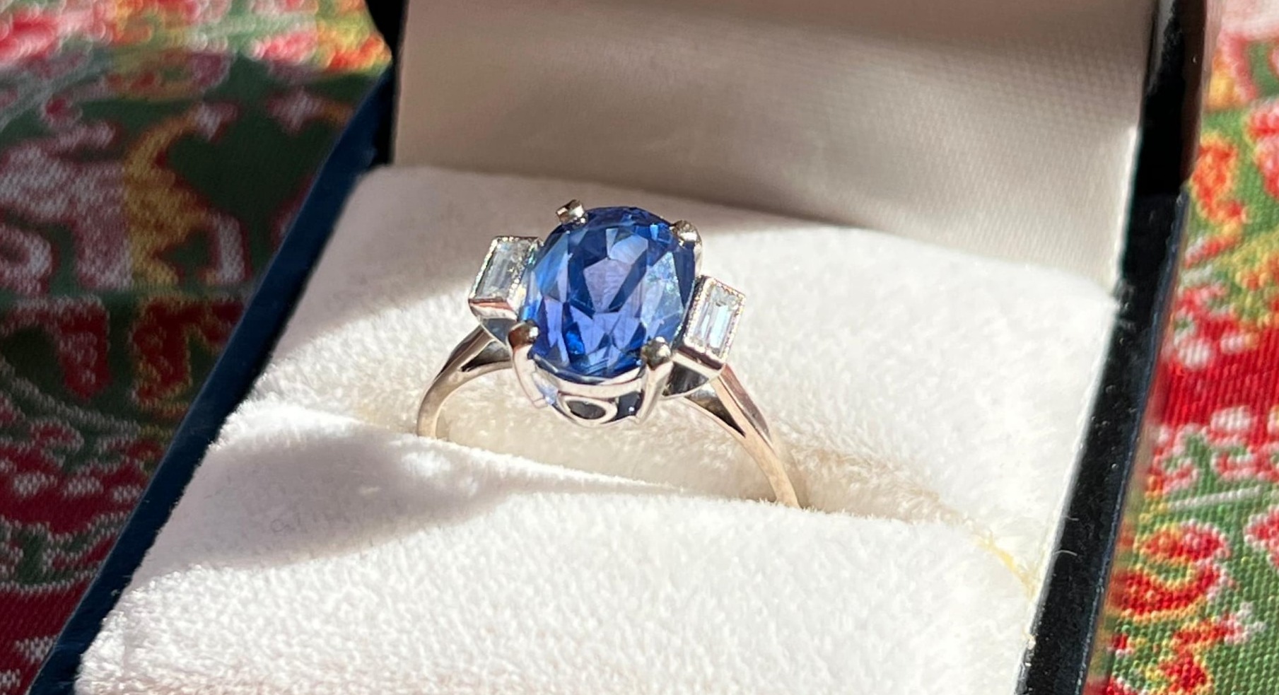 Gold Sapphire & Diamond Three Stone Ring